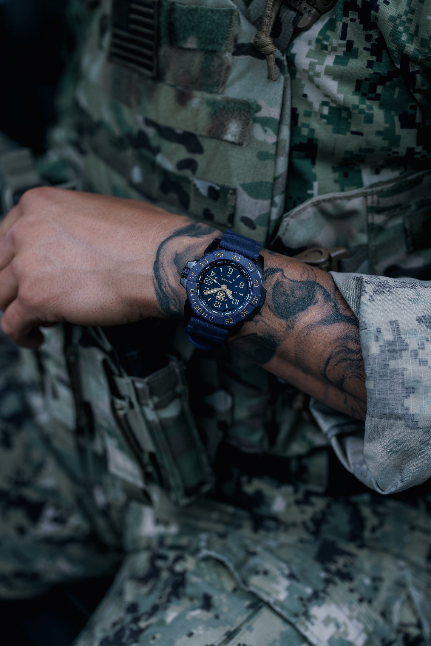 2024年7月26日発売【NEW】NAVY SEAL FOUNDATION 3250 SERIES Ref.3255.CB.NSF