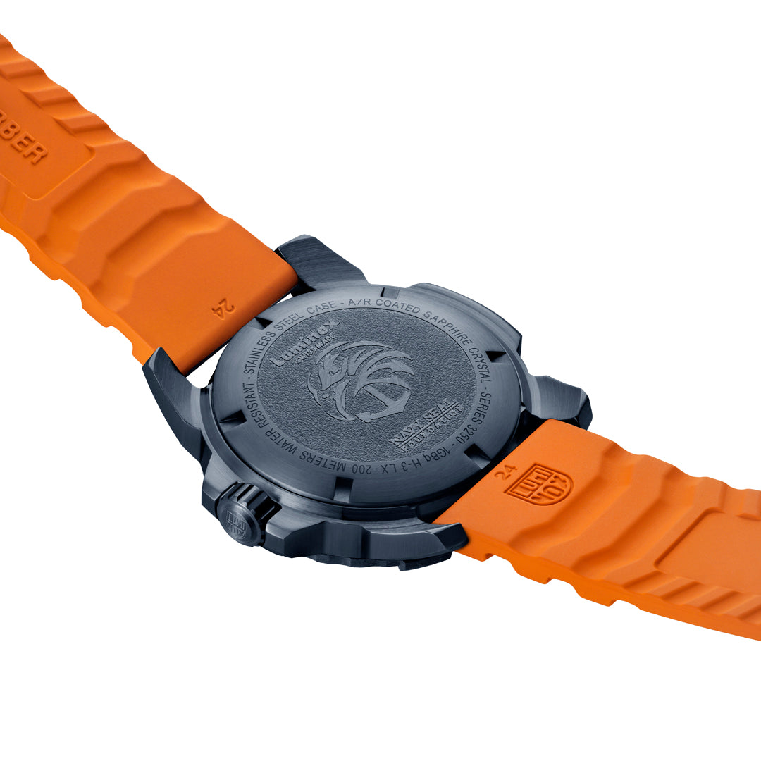 2024年11月11日発売【NEW】NAVY SEAL FOUNDATION 3250 SERIES Ref.3253.CB.NSF.SET