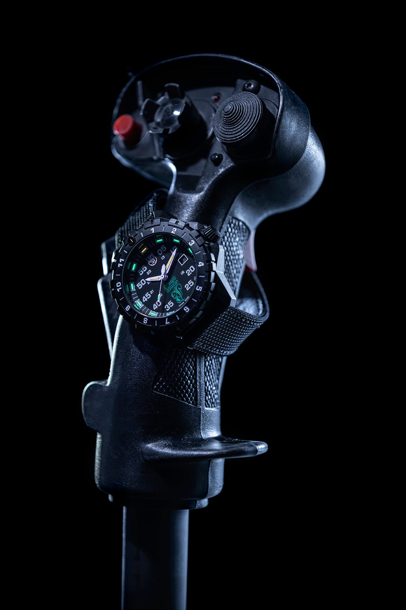 【NEW】F-117 - Nighthawk x Skunk Works  6440 SERIES Ref.6442.HERITAGE.SET