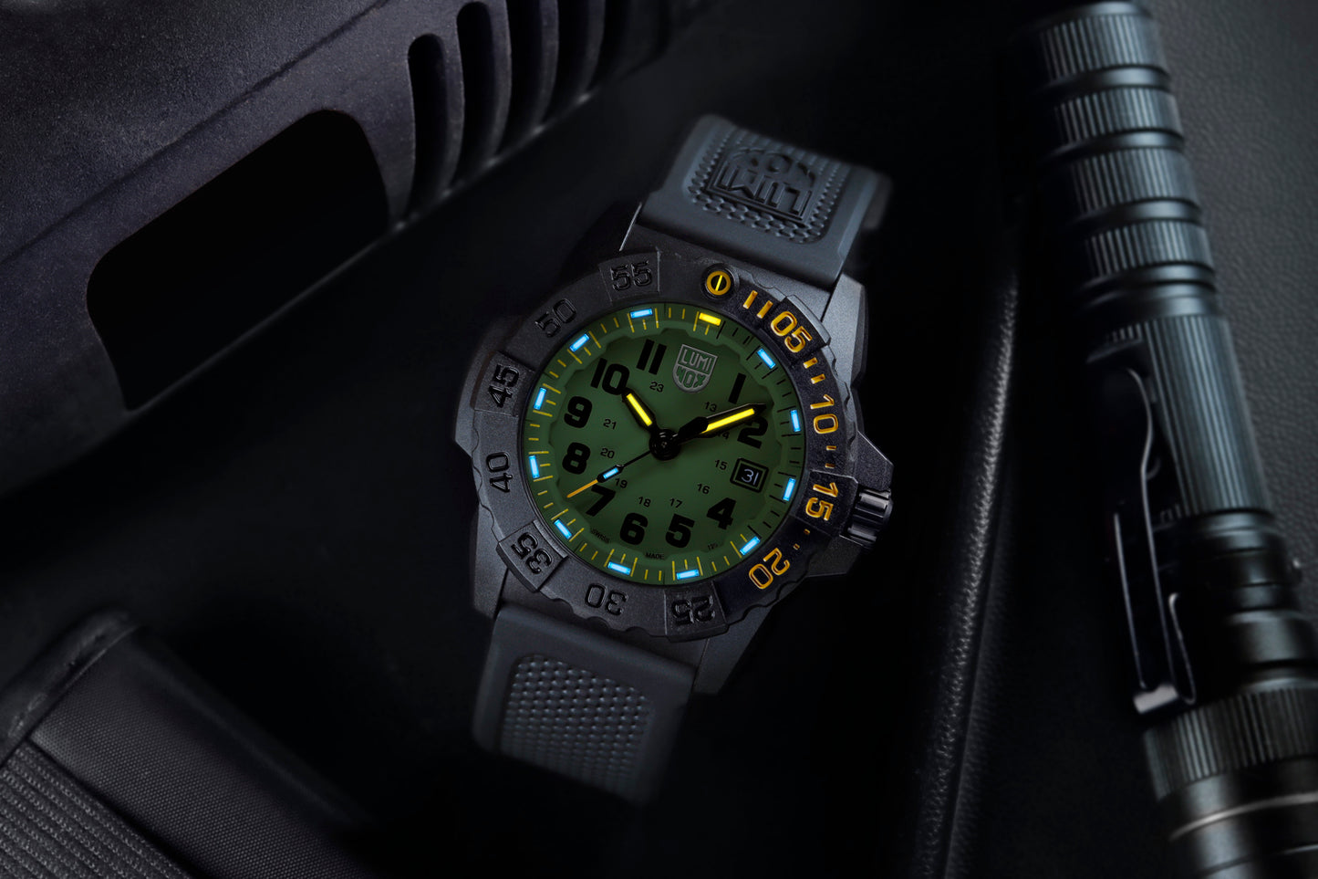 2024年11月11日発売【NEW】Navy SEAL 3500 SERIES Ref.3517.NSF.SET