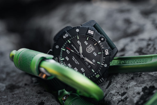 MASTER CARBON SEAL AUTOMATIC 3860 SERIES Ref.3877 - メディア 7