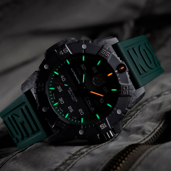 MASTER CARBON SEAL AUTOMATIC 3860 SERIES Ref.3877 - メディア 5
