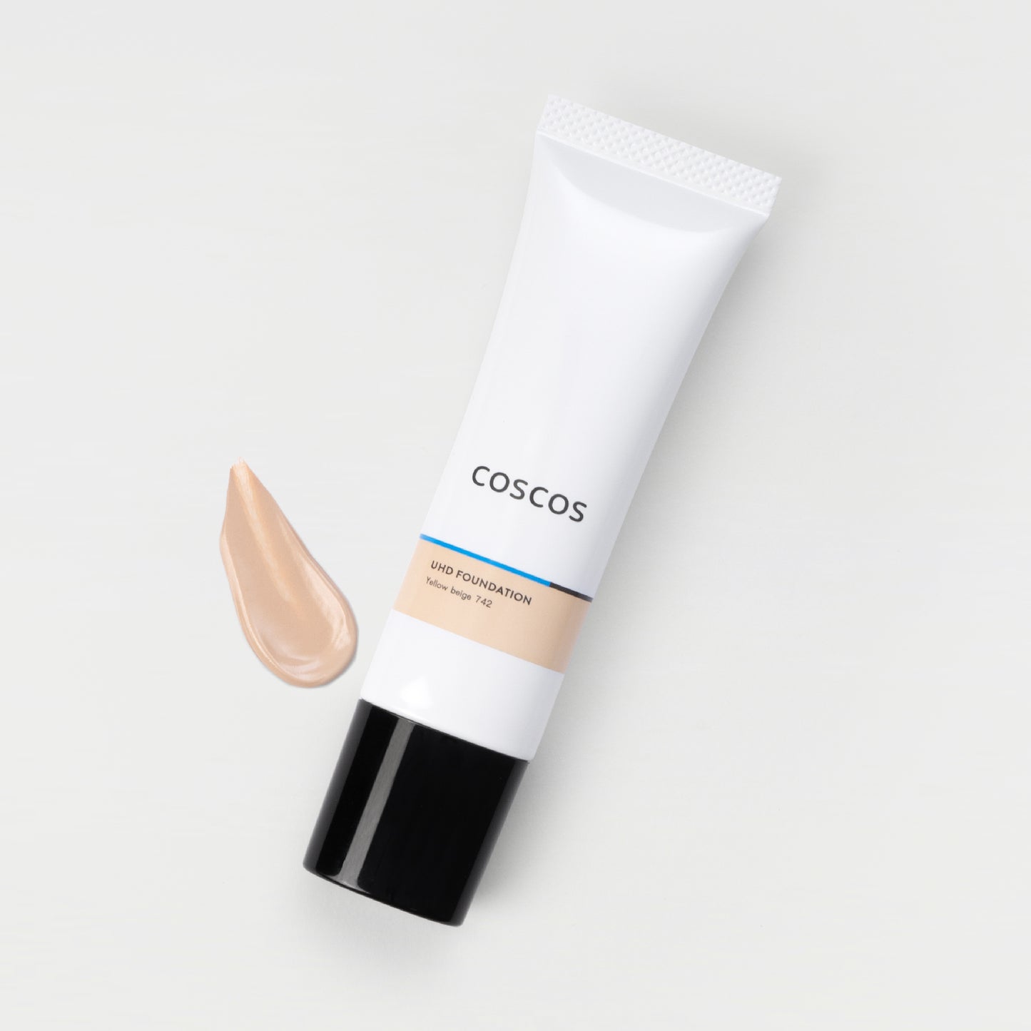 COSCOS UHDファンデーション 742（イエローベージュ）