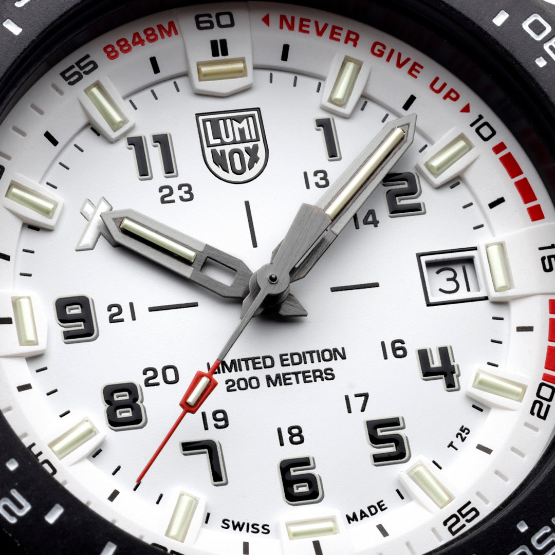 BEAR GRYLLS MOUNTAIN 3730 SERIES Ref.3737 Limited Edition