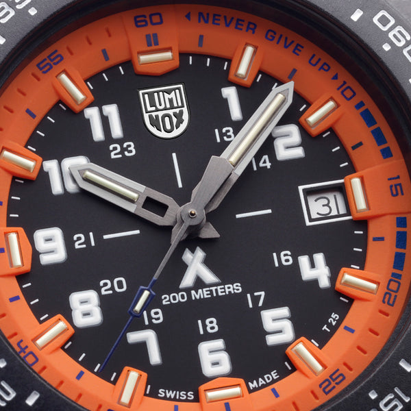 BEAR GRYLLS MOUNTAIN 3730 SERIES Ref.3739 - メディア 3